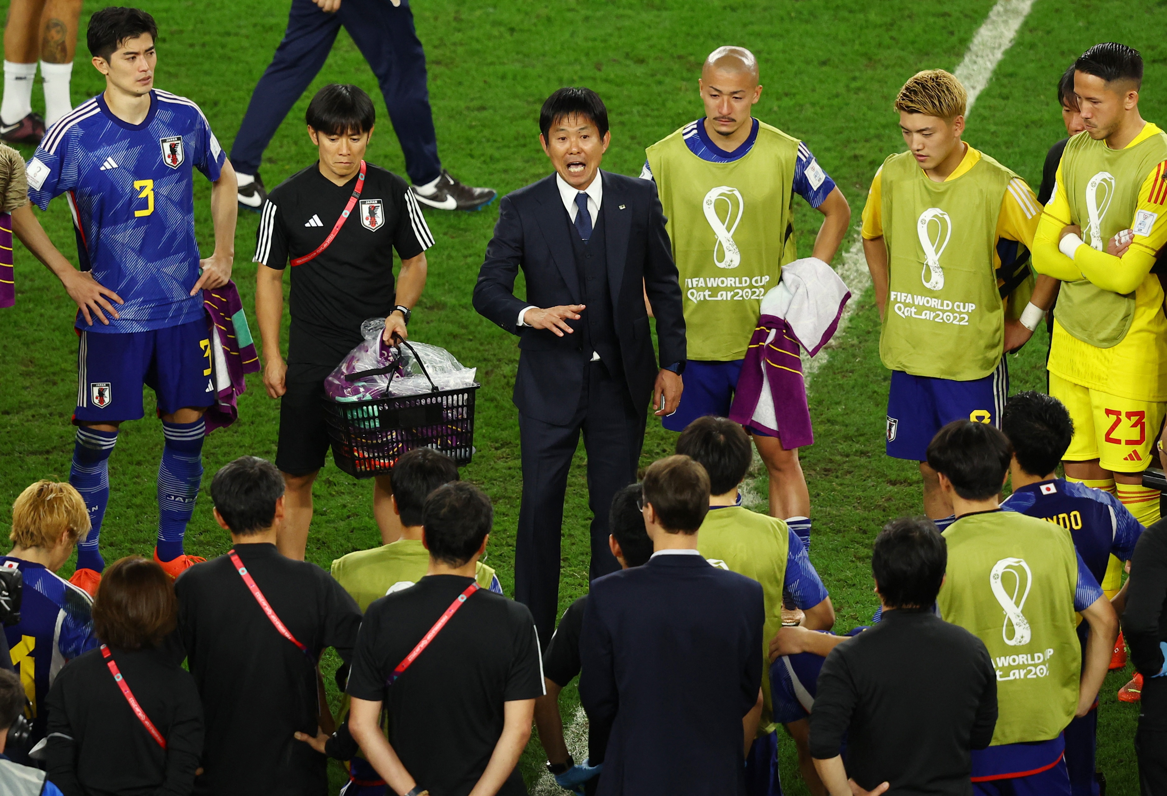 日媒：在4-0擊敗印尼一早，日本隊(duì)全隊(duì)便乘坐專(zhuān)機(jī)飛往廈門(mén)